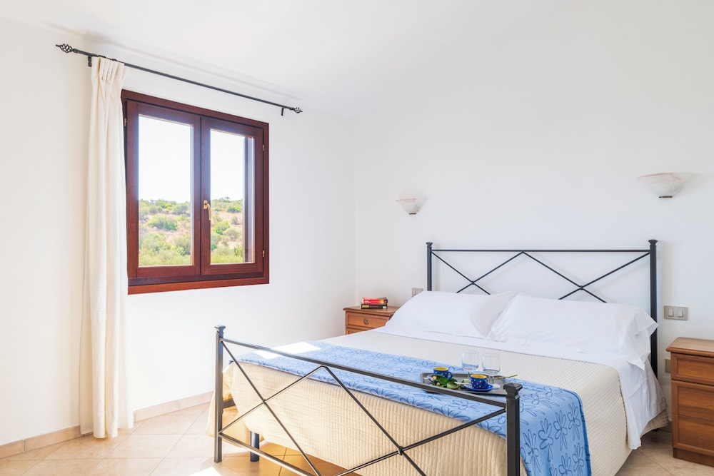 Residence Oasi Blu Apartments 24/72