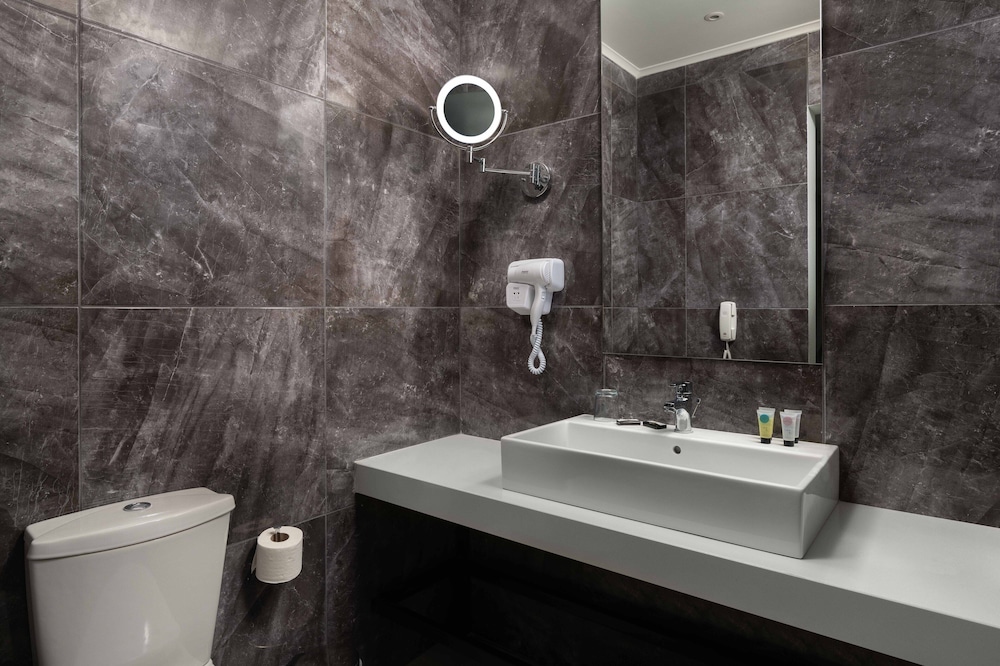 JUNIOR SUITE, SIDE SEA OR SEA VIEW