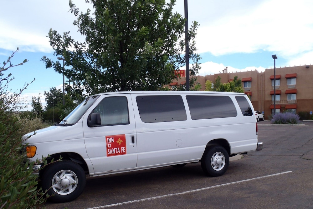Inn at Santa Fe, SureStay Collection by Best Western 16/41