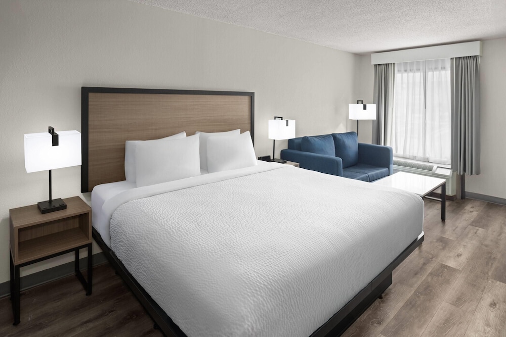 Baymont By Wyndham Fayetteville I-95 20/49