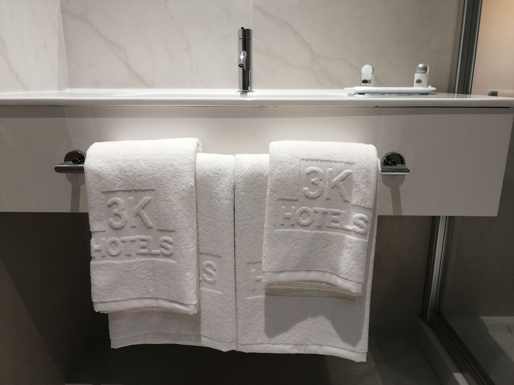 Hotel 3K Porto Aeroporto 29/53