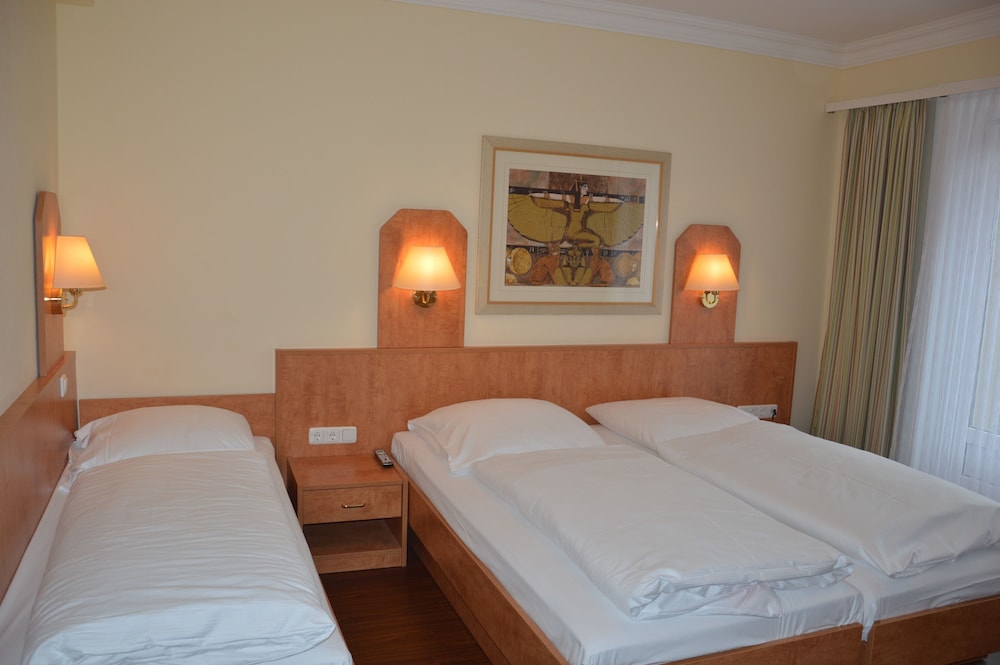 Hotel Wikinger Hof Hamburg 9/30