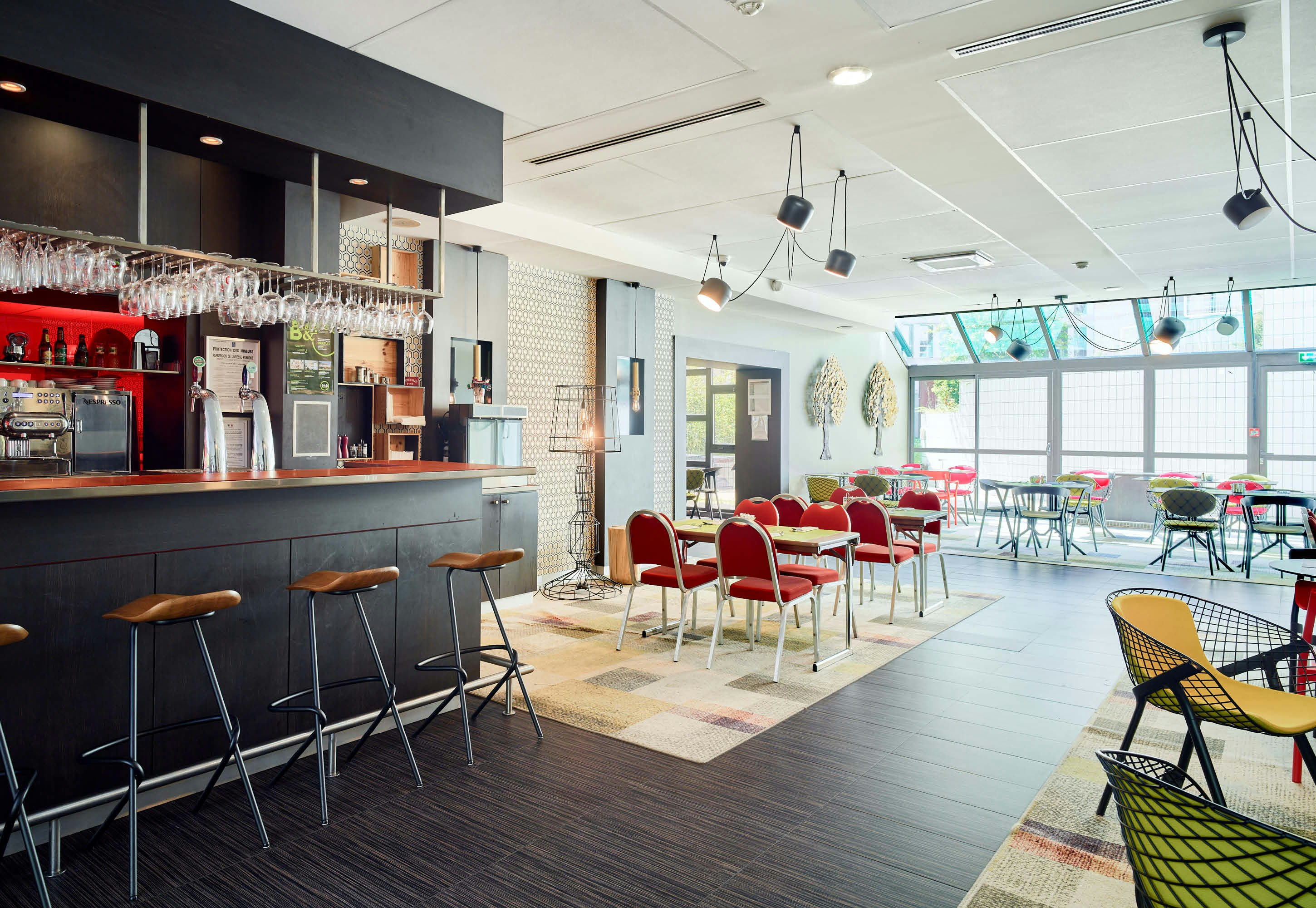 B&B Hotel Saint Quentin en Yvelines Centre Gare 23/32