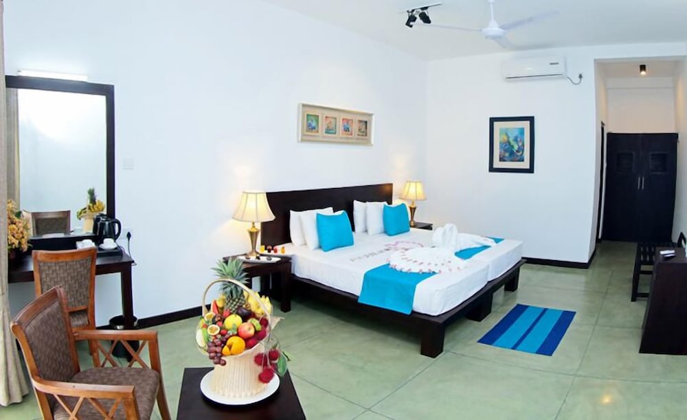 Coco Royal Beach Kalutara 2/25