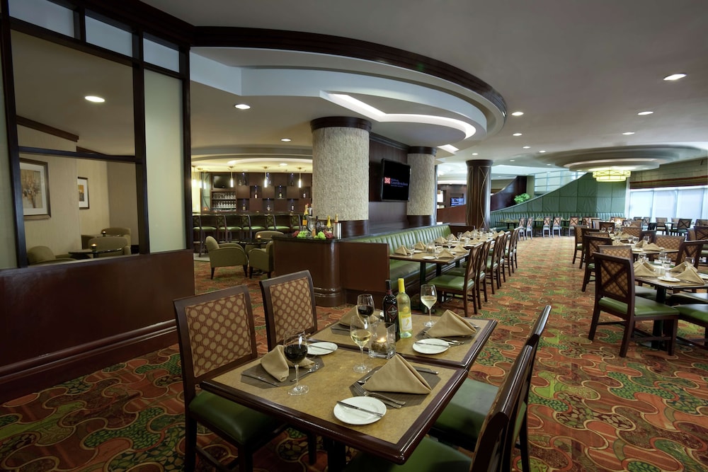 Hilton Garden Inn Toronto Airport 35/51