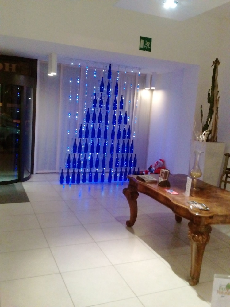 Hotel Lux Modena 33/65