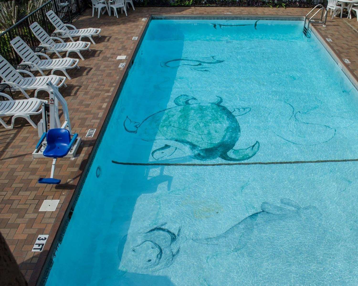 Quality Inn near Manatee Springs State Park 7/12