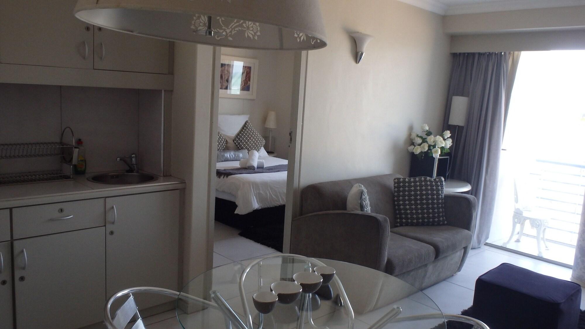 False Bay Inn 50/50