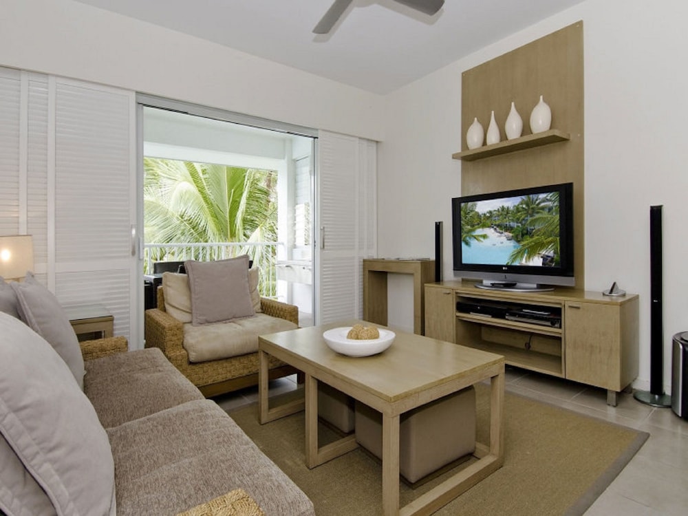 Beach Club Port Douglas 3 Bedroom Luxury Apartment 11/26