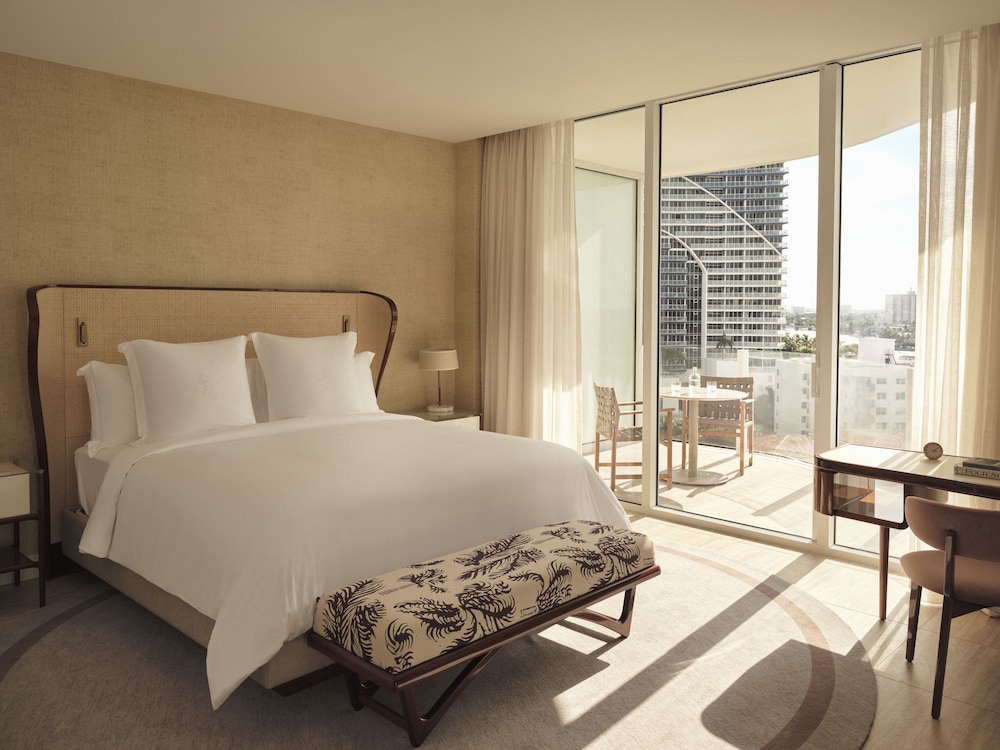 1 Bedroom, Residential, Suite, Intracoastal View, Ocean View