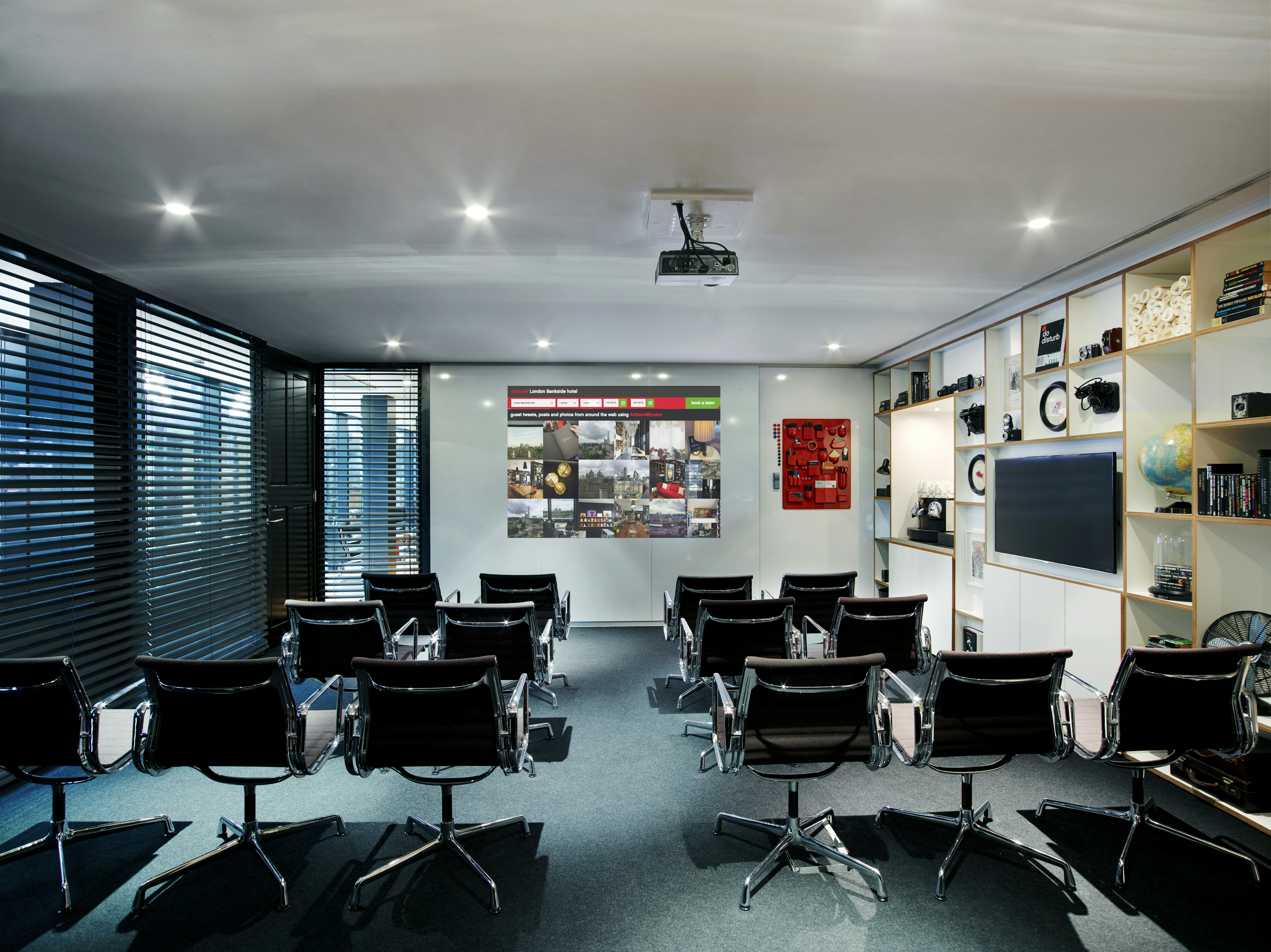 citizenM London Bankside 8/32