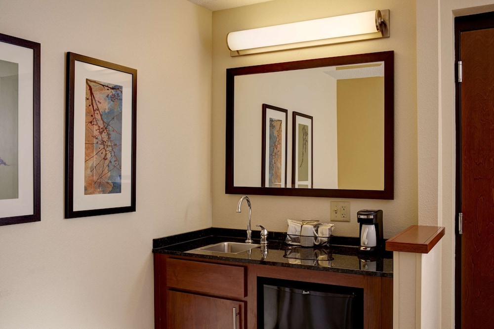 Hyatt Place Atlanta-Galleria 35/59