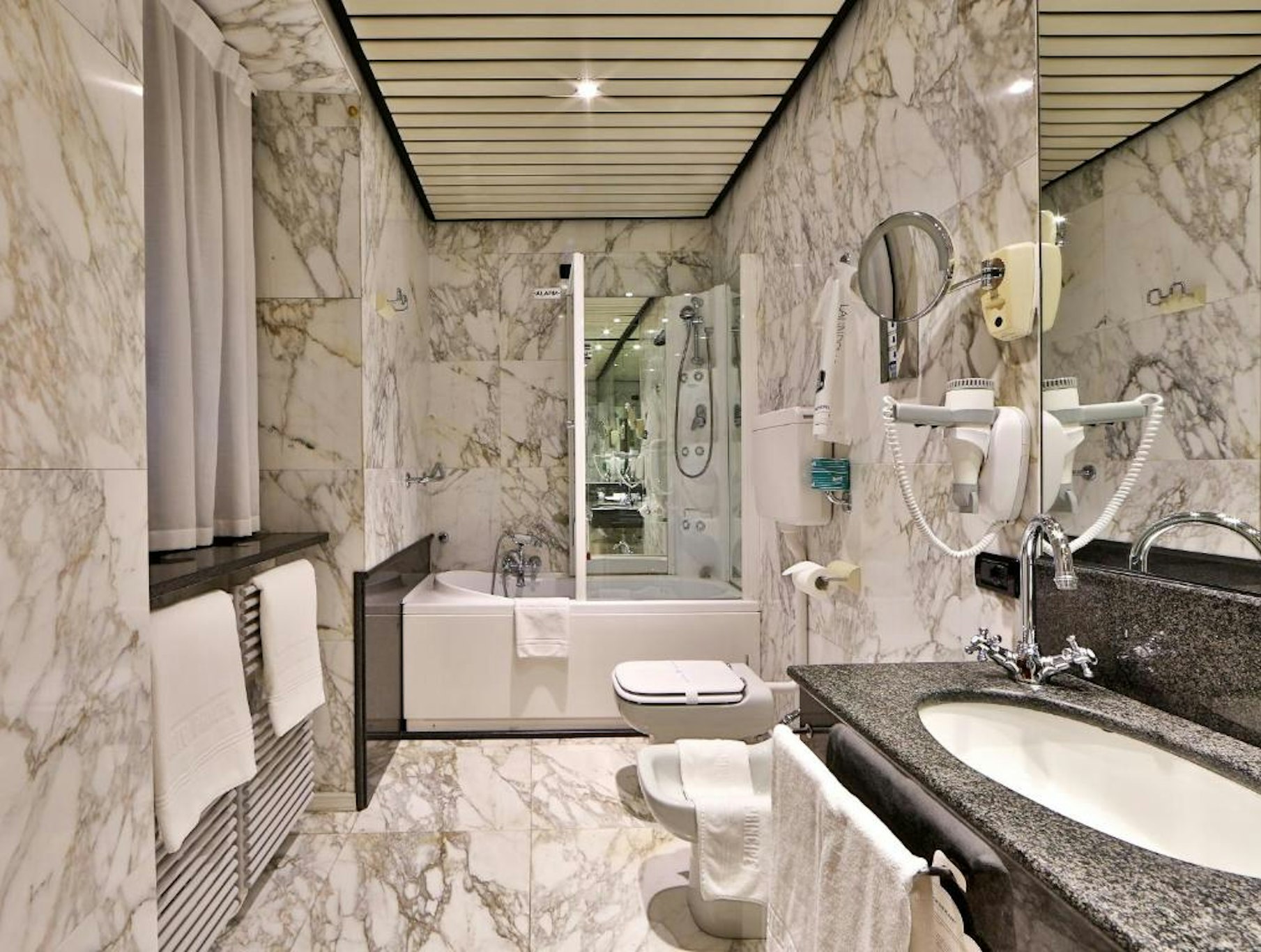 Phi Hotel Principe 55/60