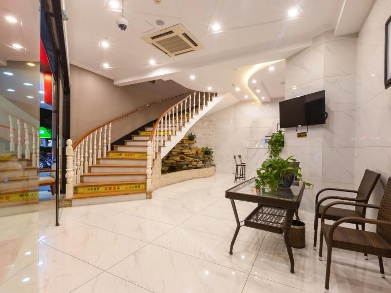 Shell Shanghai Oriental Pearl Century Avenue Metro Station Store 20/26