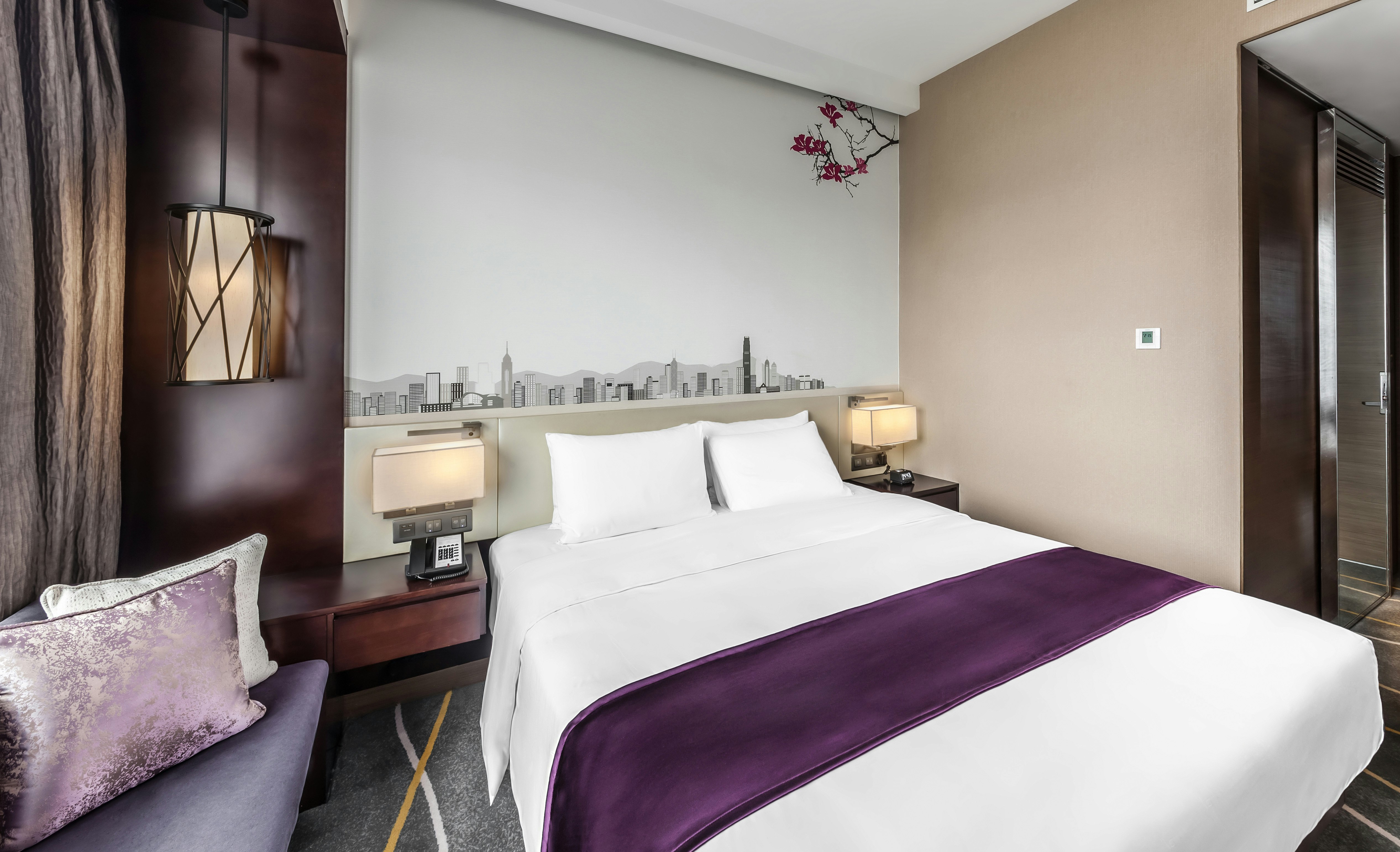 DELUXE, KING BED, HARBOUR VIEW