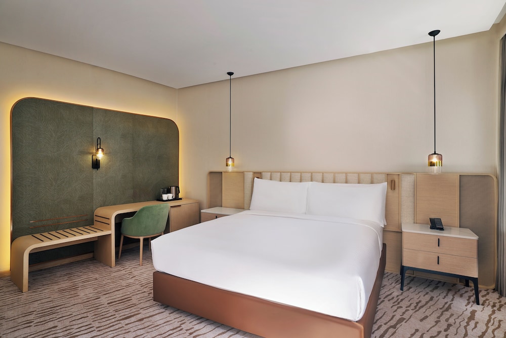 Diyar Ajwa, Tapestry Collection by Hilton