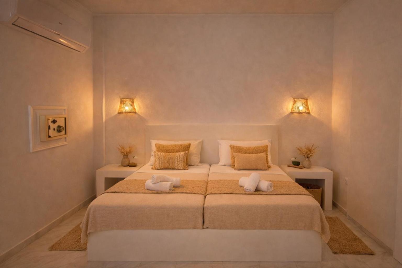 Noeme Santorini 23/57
