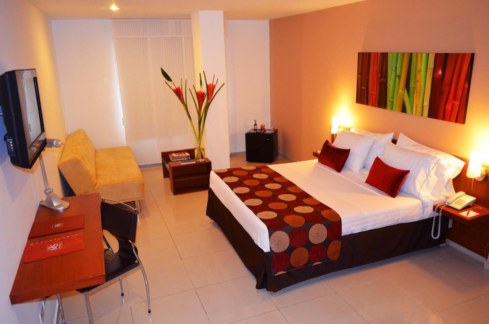 Hotel MS Chipichape Plus 24/59