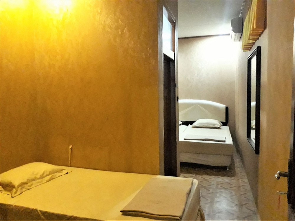 2 bedrooms