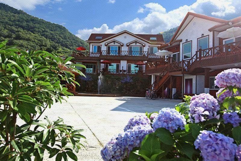 Namhae Seamaru Pension 20/20