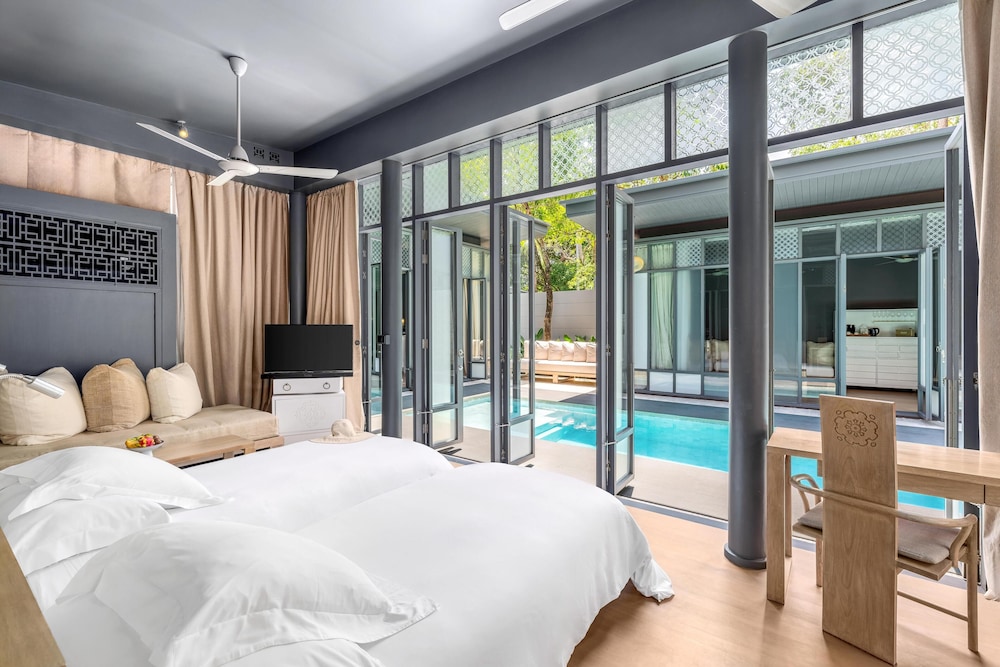 2 BEDROOMS, POOL, SUITE, VILLA