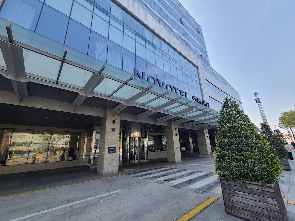 Novotel Ambassador Suwon 62/69