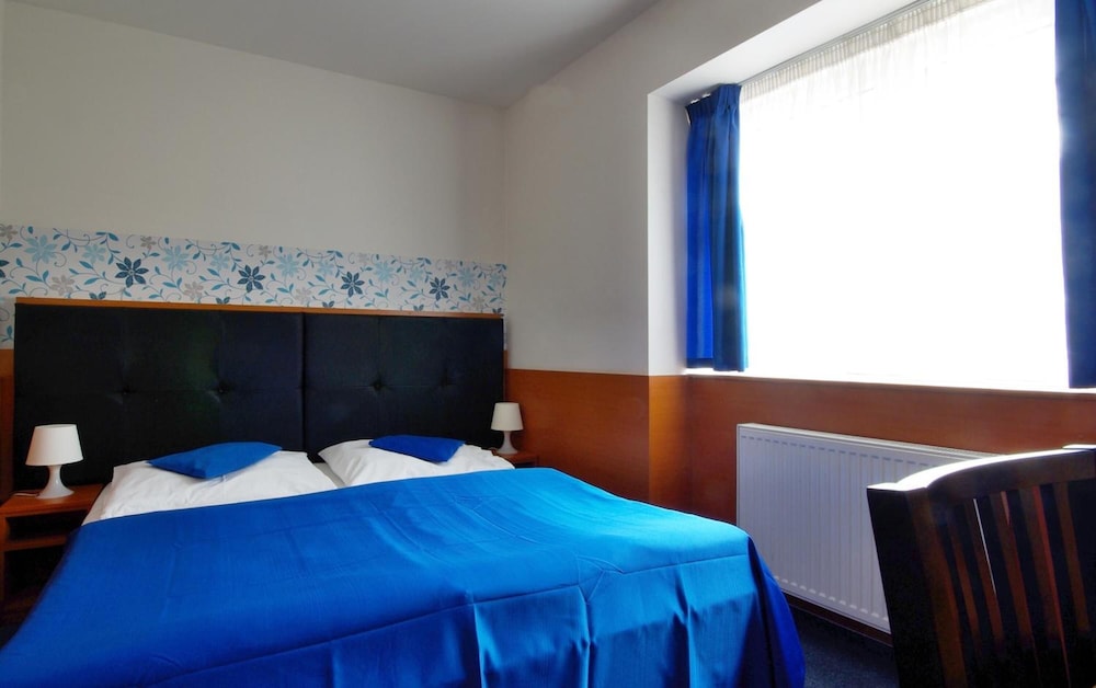 Adeba Hotel 16/49