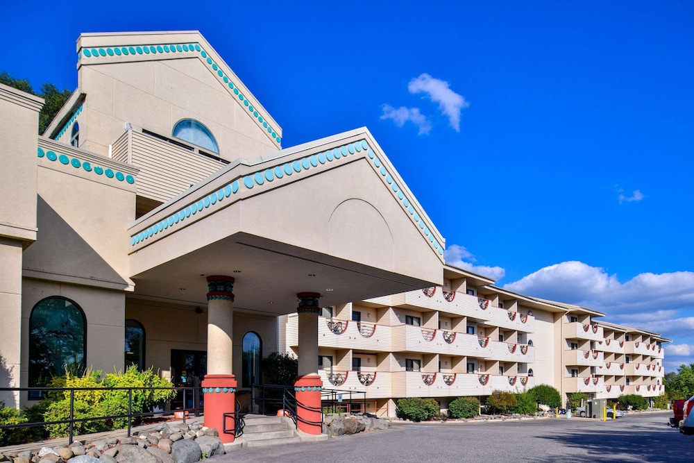 Atlantis Family Waterpark Hotel, an Ascend Collection Hotel 6/60