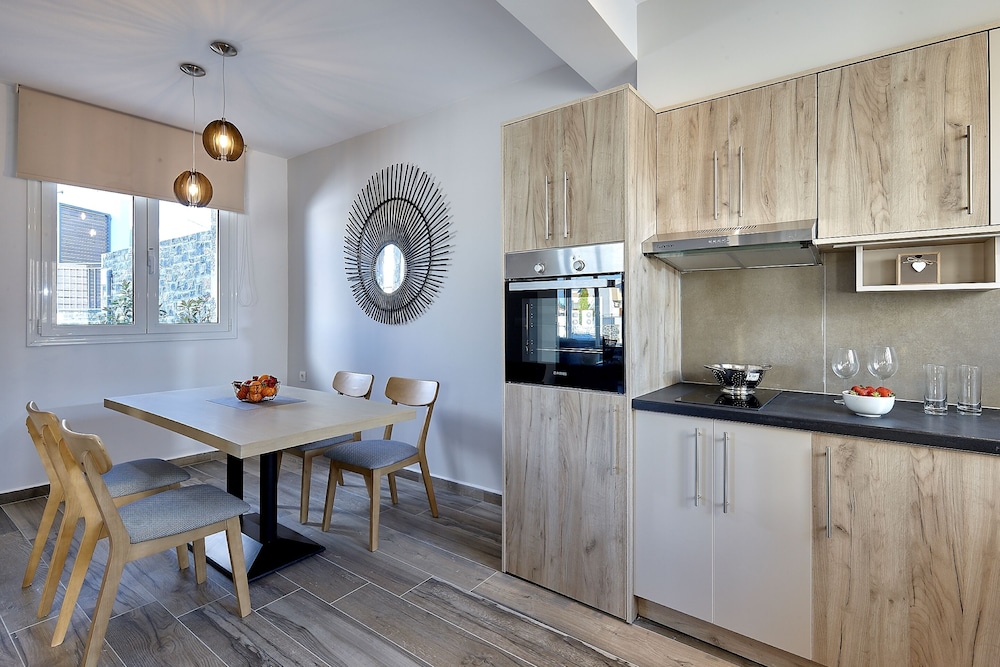 Seascape Luxury Residences - Adults Only 57/71