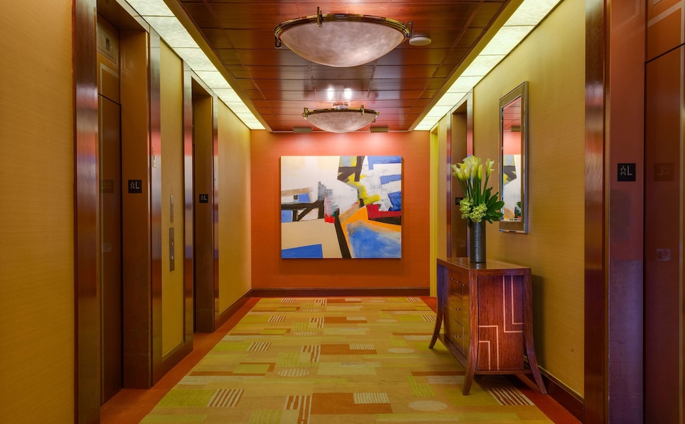 Lobby at Hilton San Francisco Airport Bayfront, BURLINGAME - CA