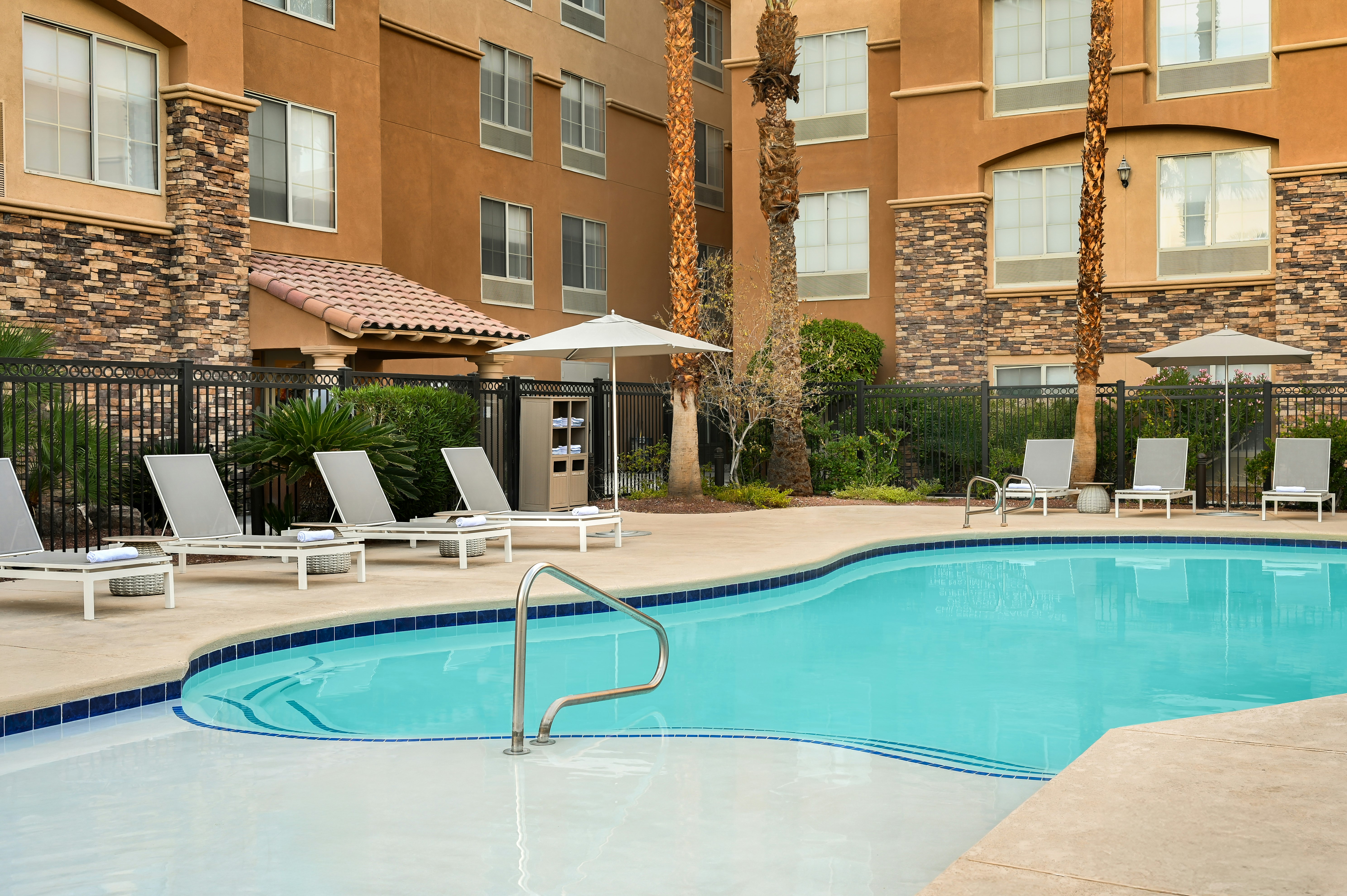 Hilton Garden Inn Las Vegas Strip South 46/47