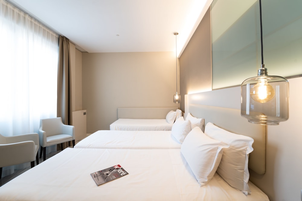 Hotel Milano Castello 15/70