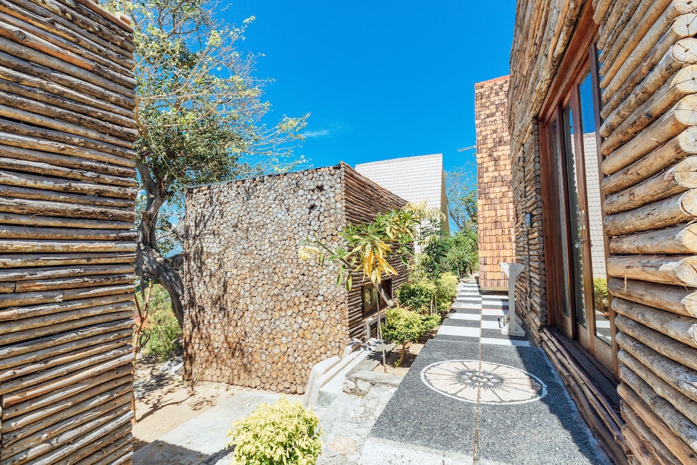 Kabeh Jati Garden Villa And Restaurant 22/50