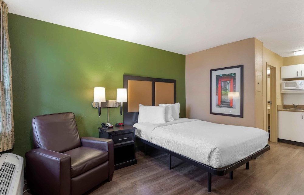 Extended Stay America Nashville - Airport 24/58