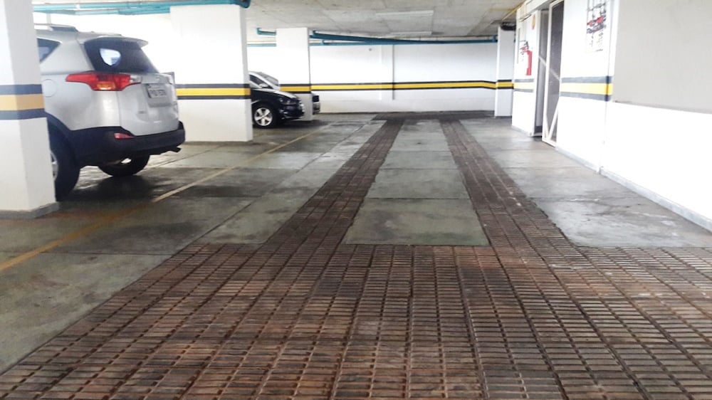 Hotel Differential Flat 35/44