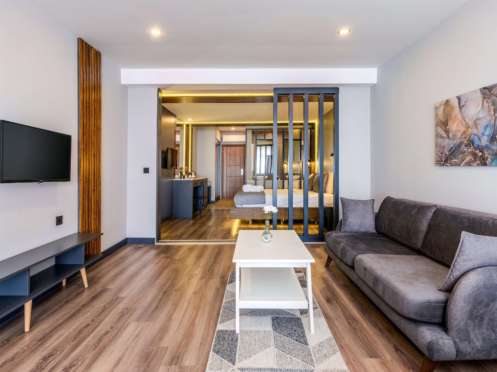 Adora Calma Beach Hotel - Adults Only 32/50