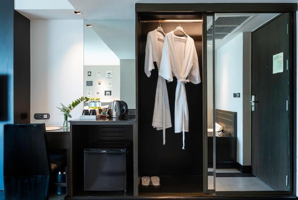 Golden Tulip Mandison Suites 13/59