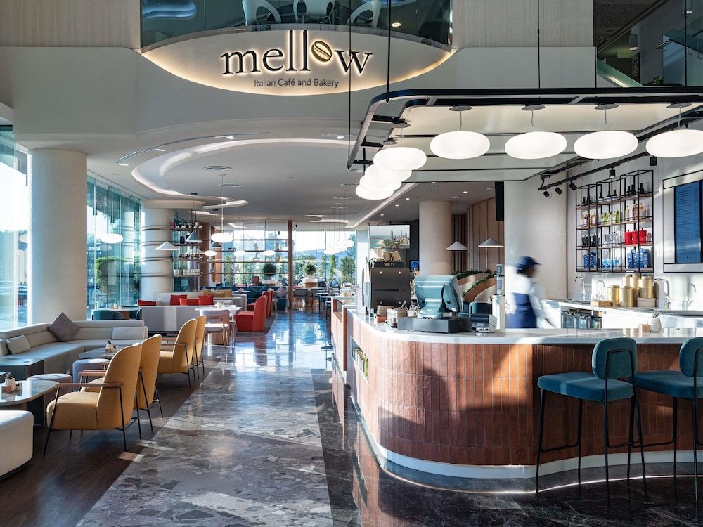 Lobby at Novotel Abu Dhabi Al Bustan, ABU DHABI