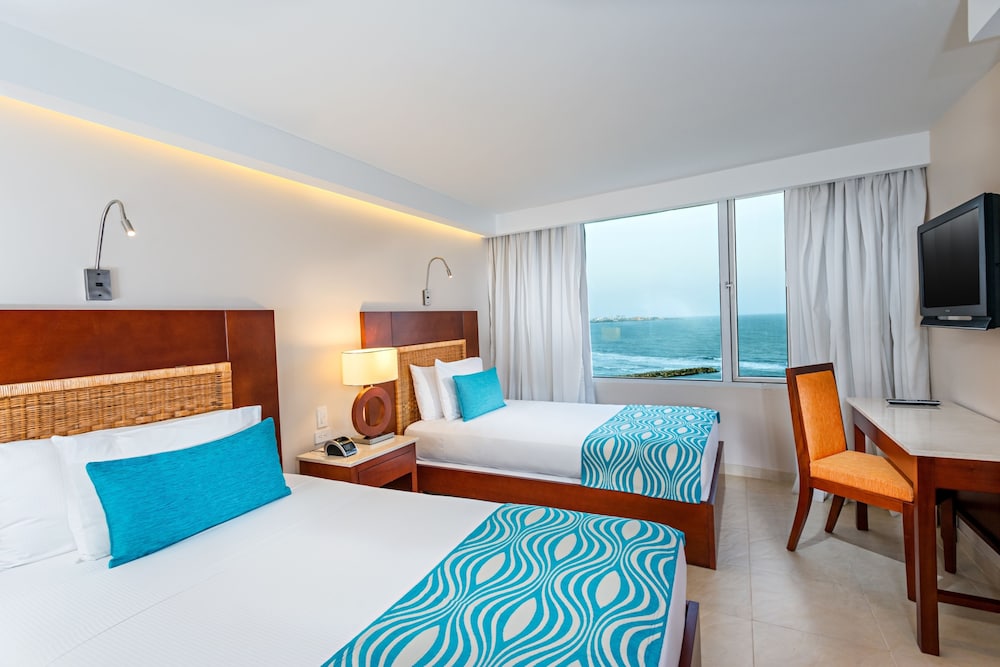 2 BEDROOMS, CLASSIC, SUITE, SEA VIEW, BALCONY