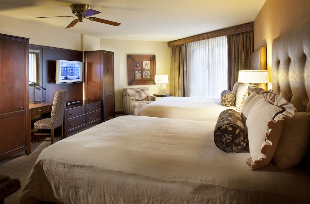 Elevation Hotel And Spa 26/84