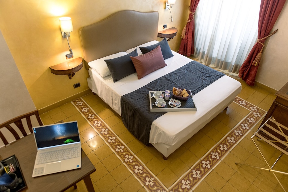 Aelius B&B By Roma Inn 7/52