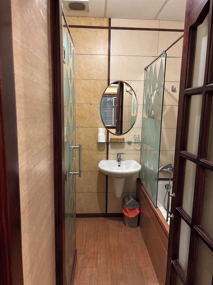 Bi Saigon Hotel 60/60