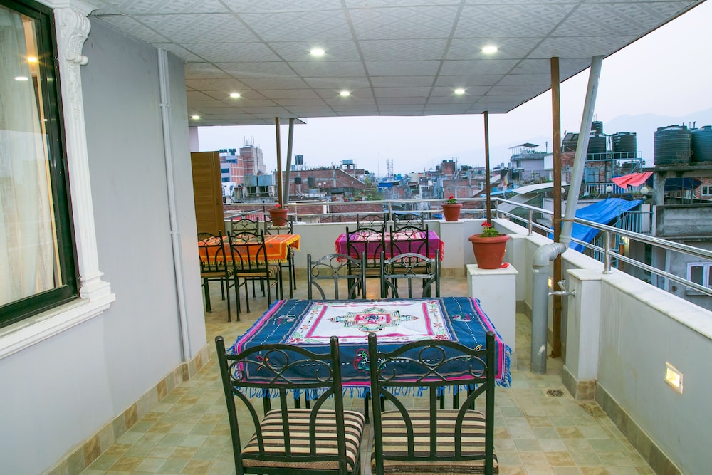 Sakura Boutique Hotel 15/21