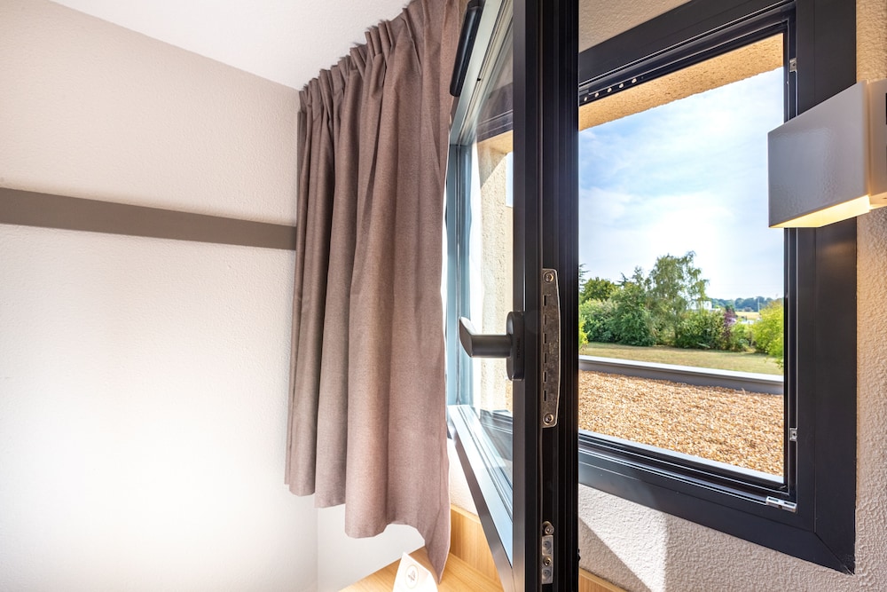 B&B Hotel Angers Parc Expos 65/65
