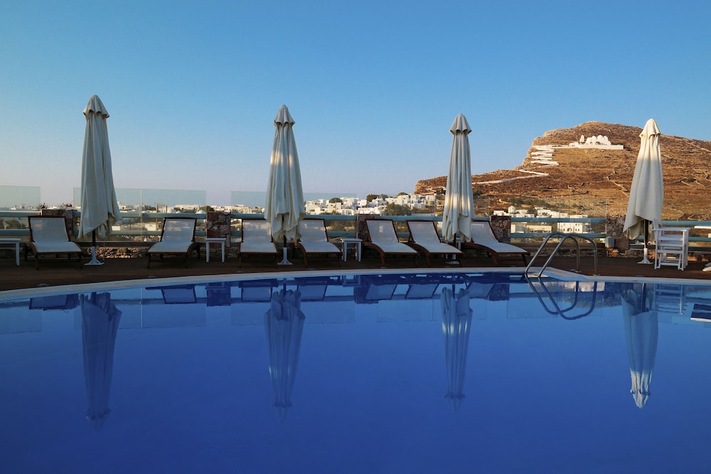 ASPALATHRAS WHITE HOTEL 32/50