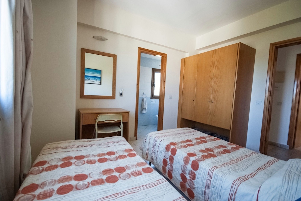 Coral Sun Villas 9/50