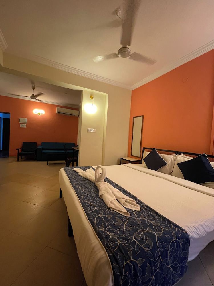 Aastha Escape Resort 23/57