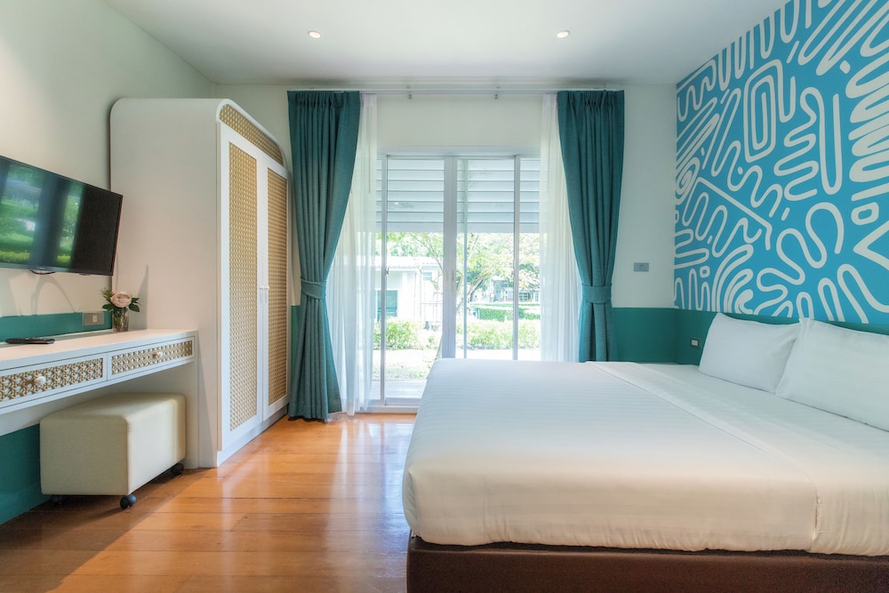 2 BEDROOMS, PREMIER, DELUXE, VILLA