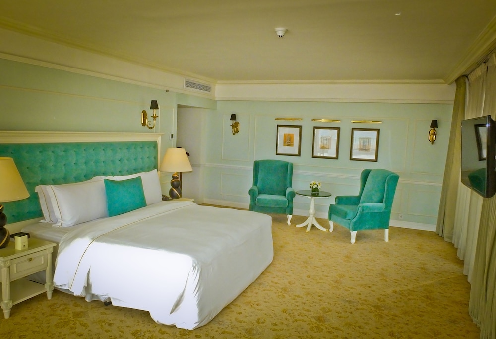 The Kingsbury Colombo 29/68