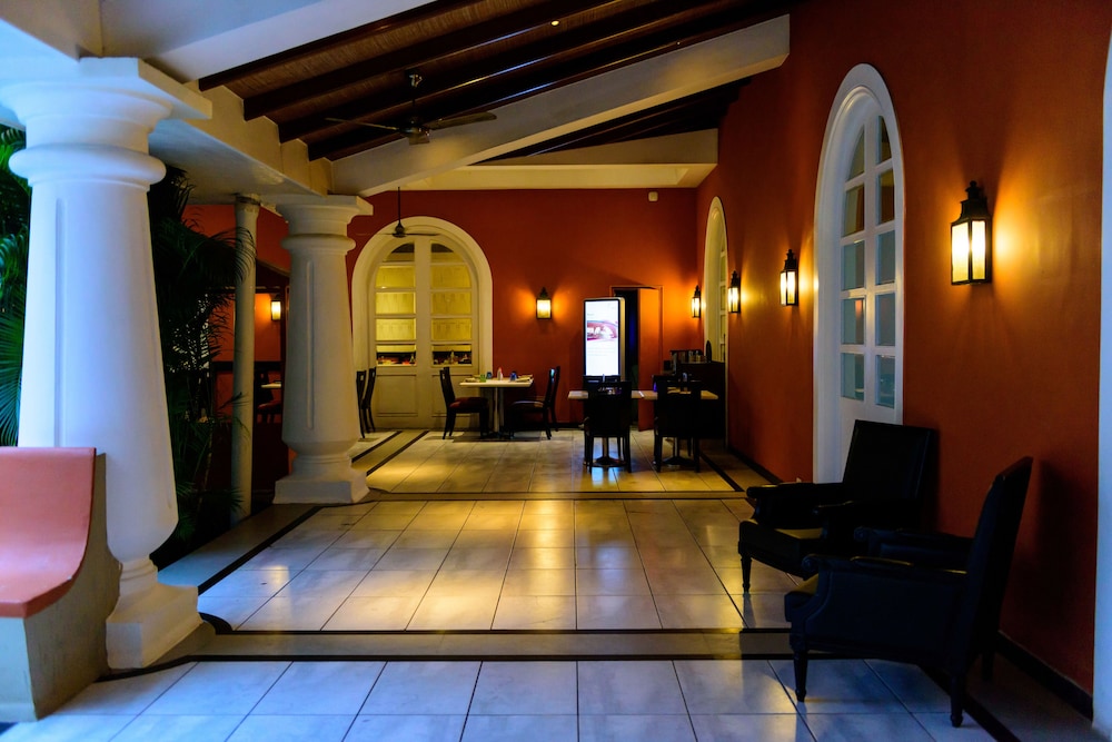 lobby